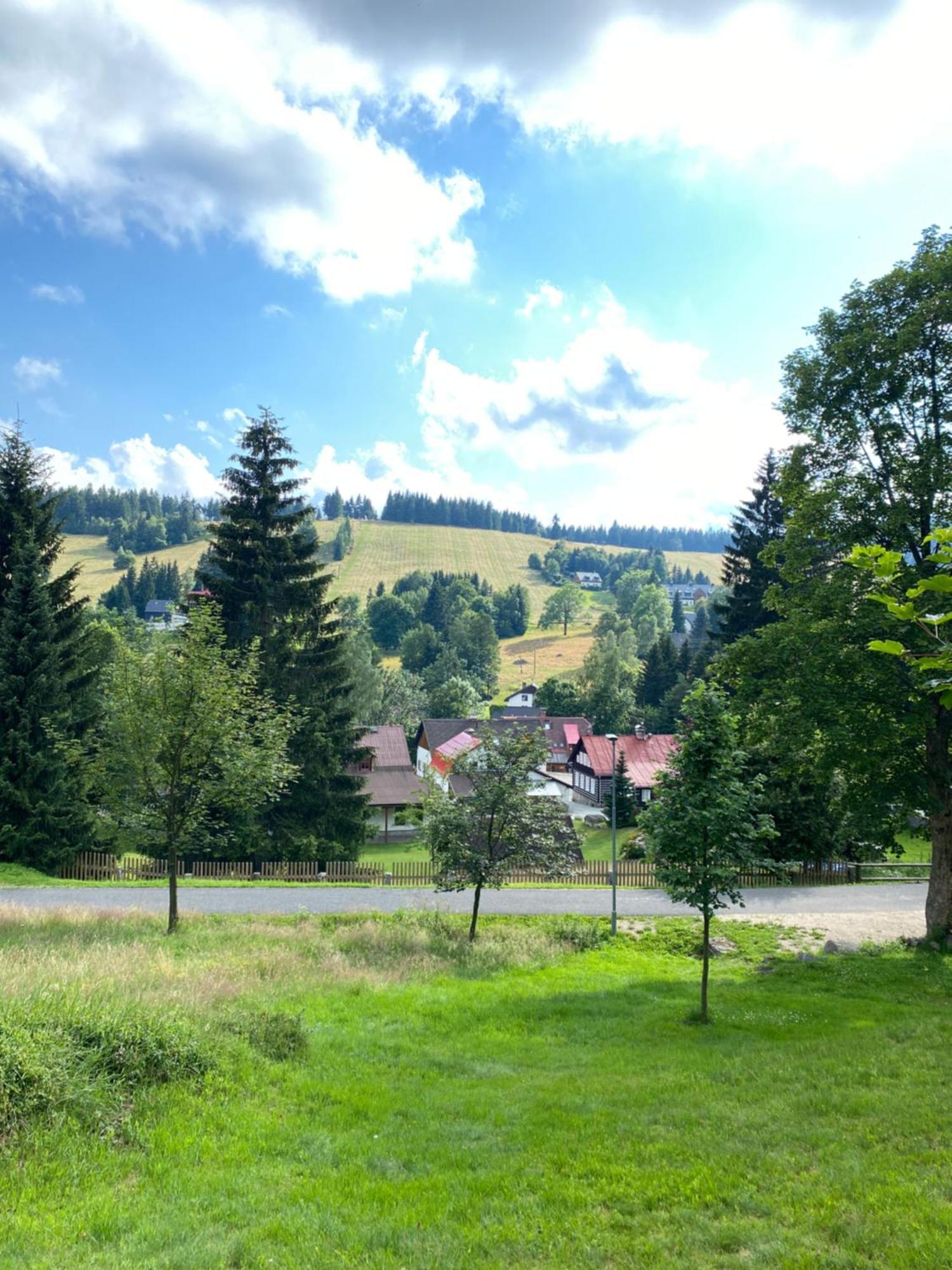 Samostatny Apartman Se Zahradou Bedřichov Exterior foto